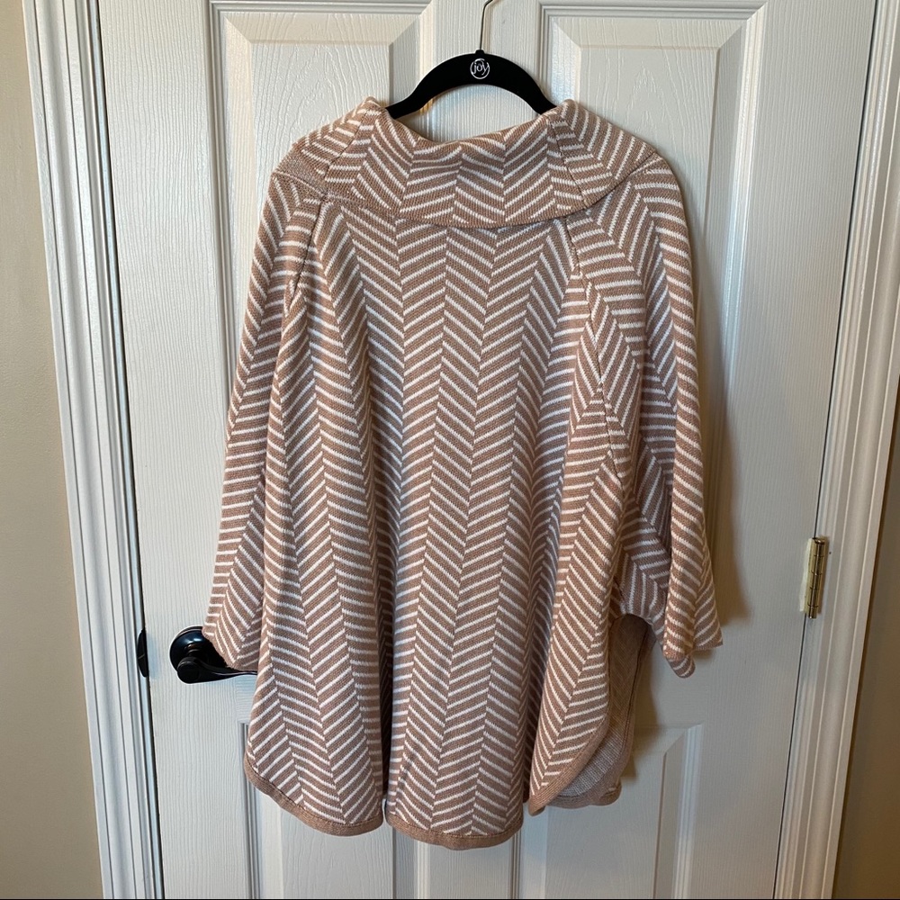 LOFT Knit Poncho,Style Sweater - NEW! - Picture 7 of 8
